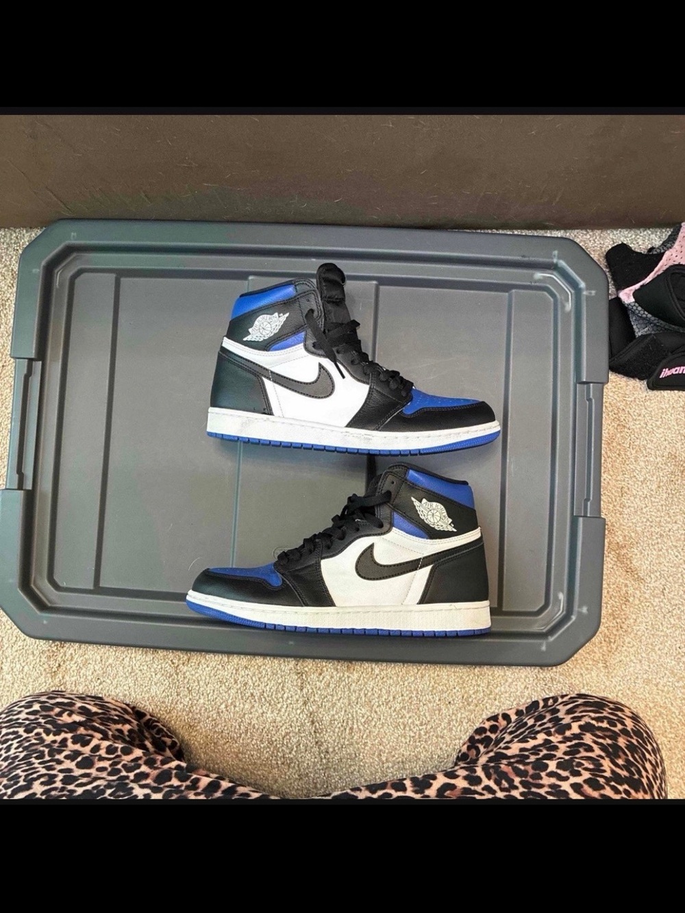Air Jordan 1 retro high OG royal toe